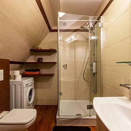 Daire Apartament Lilia Ogrody Gorskie *