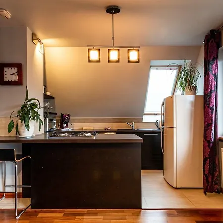 Daire Apartament Lilia Ogrody Gorskie *